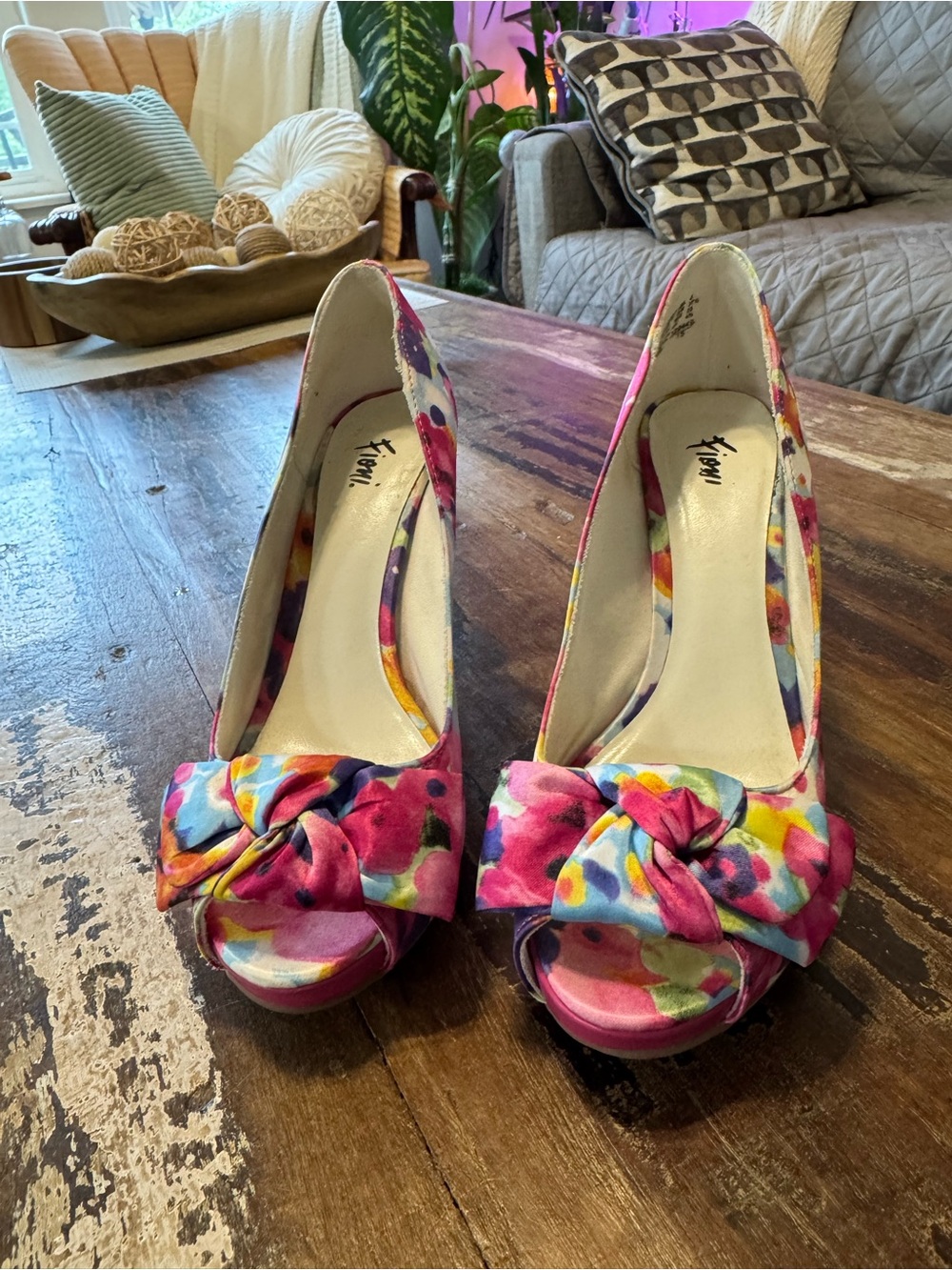 FIONI Clothing Pink Multicolor Floral Knot Peep-Toe Heels